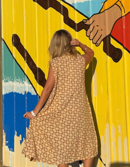 Golden Tide Darling